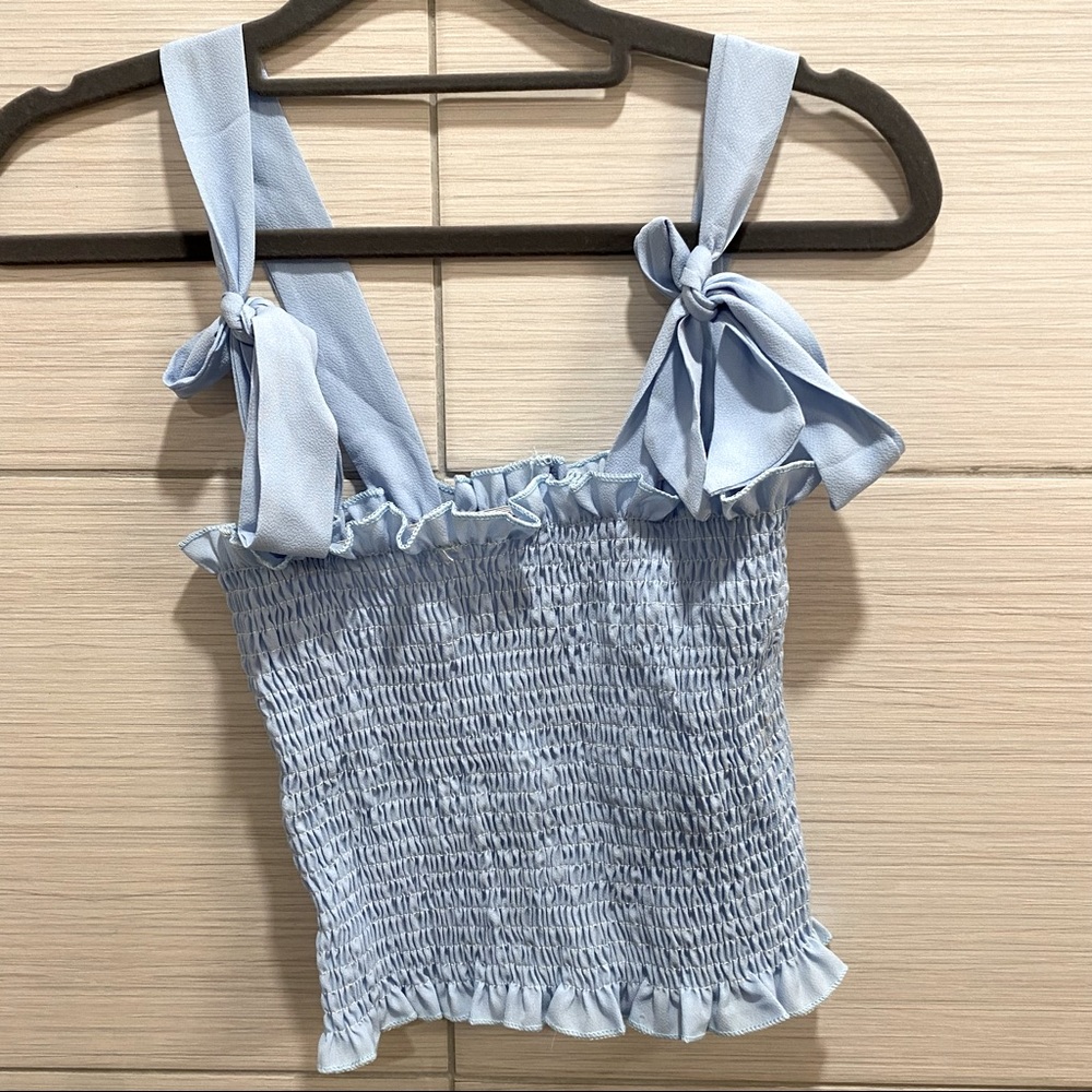 bow tank top